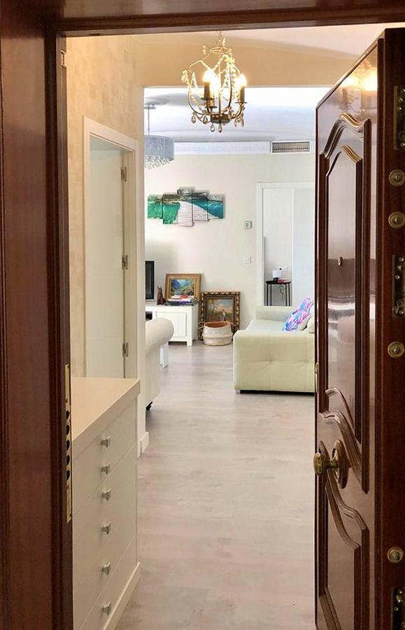 Apartamento A 50 Metros De La Playa Malagueta Con Vistas Al Mar Málaga Exterior foto